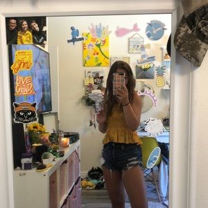 Never worn flowly tank crop top